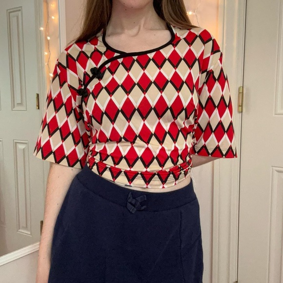 Patterned Blouse - Picture 7 of 9